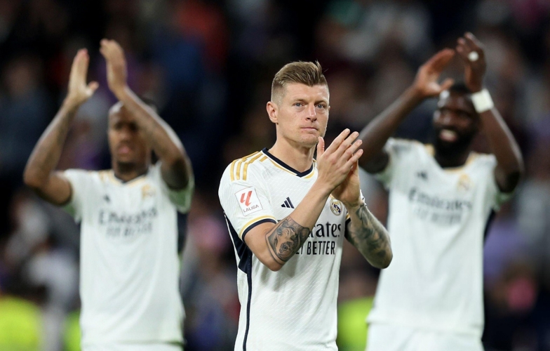 Toni Kroos tái xuất Real Madrid tại Bernabeu