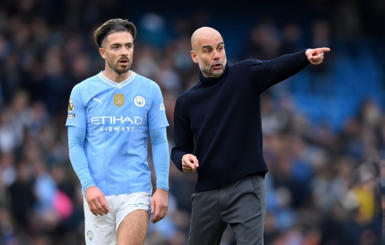Pep Guardiola 'bóng gió' 1 cầu thủ Man City ra đi