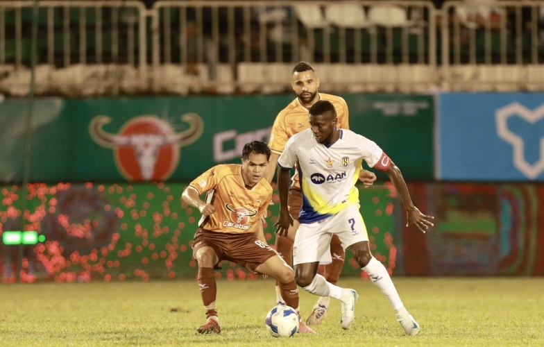 Trực tiếp SLNA vs HAGL: Thêm 3 điểm để trụ hạng