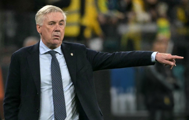 Gạt Ronaldo và Messi, HLV Ancelotti chọn cầu thủ xuất sắc nhất
