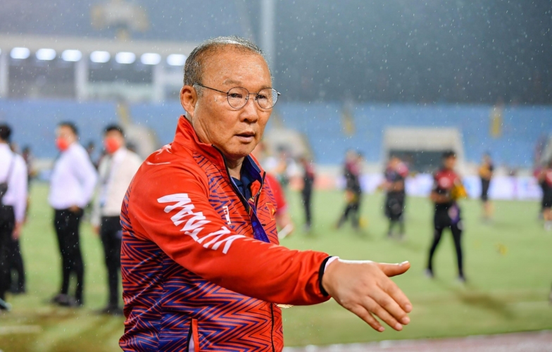 Truyền thông Hàn Quốc: 'Phép màu của HLV Kim Sang Sik tạo nên điều không tưởng'