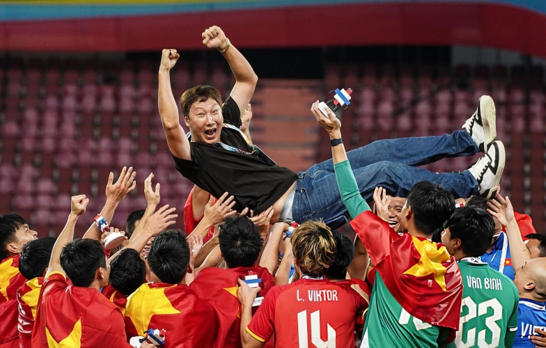 Báo Hàn Quốc: 'Phép màu Kim Sang Sik giúp Việt Nam hạ Jordan'