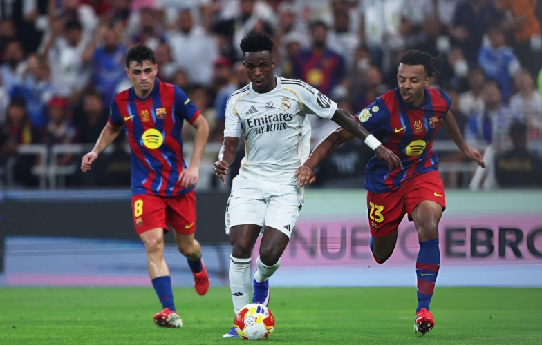 Trực tiếp Barcelona 3-2 Real Madrid: Đẳng cấp Raphinha