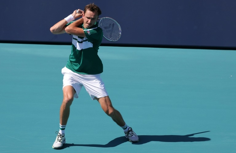 Kết quả Miami Open mới nhất: Medvedev hủy diệt 'cựu số 1 thế giới'