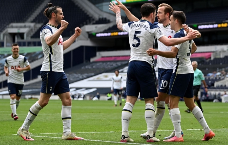 Harry Kane tỏa sáng, Tottenham giành 3 điểm quý giá trên sân nhà