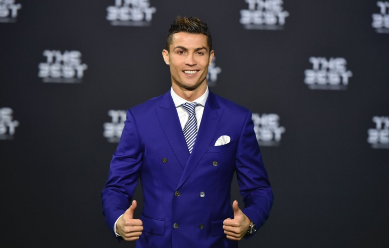 Chuyển nhượng bóng đá tối 12/8: Ronaldo ký hợp đồng với ‘đội bóng trong mơ’?