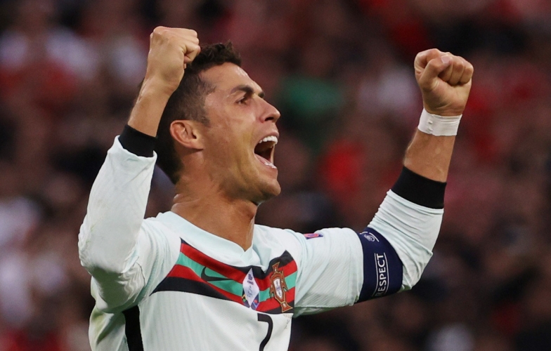 Siêu kỷ lục vĩ đại bị lãng quên của Ronaldo tại EURO