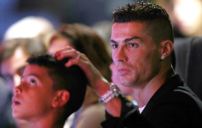 Ronaldo đưa ‘tài năng trẻ sáng giá thế giới’ đến với Man United