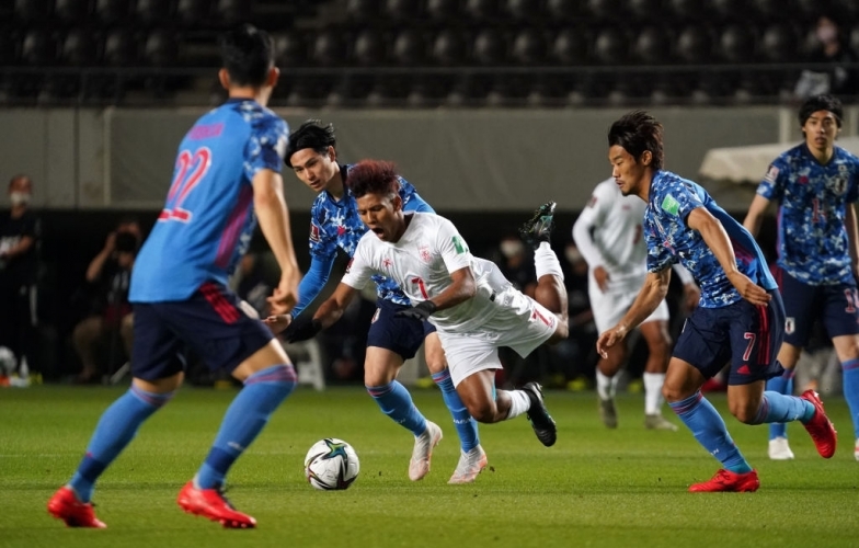 Tiền đạo Nhật Bản khiến thủ môn đại diện ĐNÁ 'không kịp vào lưới nhặt bóng'
