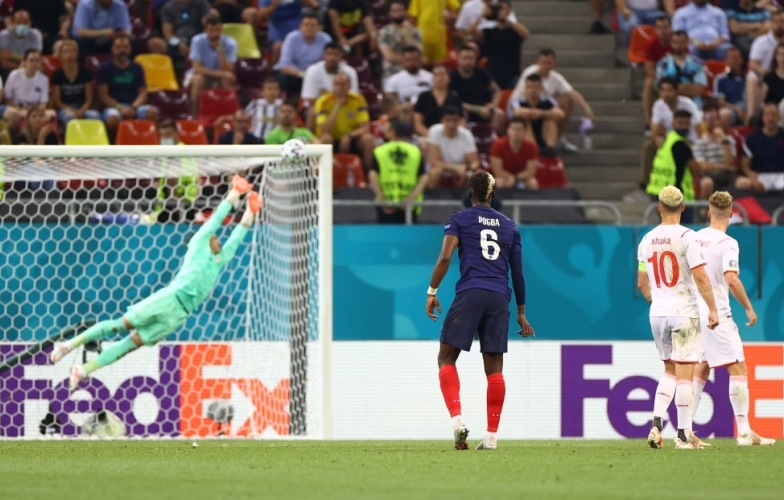 Video Pháp 3-1 Thụy Sỹ: Pogba vẽ cầu vồng tại Budapest