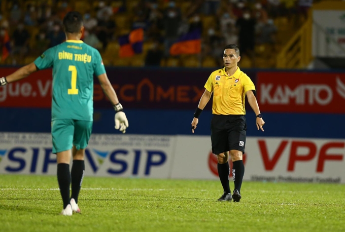 VFF thừa nhận trọng tài Việt Nam mắc sai lầm nghiêm trọng, ảnh hưởng trực tiếp đến trận đấu