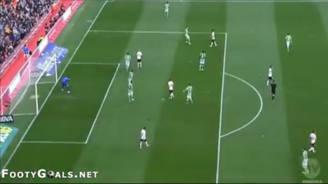 Video bàn thắng: Valencia 5-0 Real Betis (Vòng 23 - La Liga 2013/14)