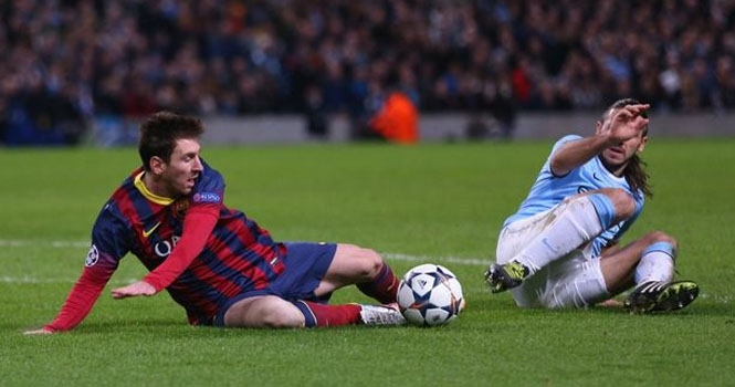 Demichelis lên tiếng về pha phạm lỗi với Messi