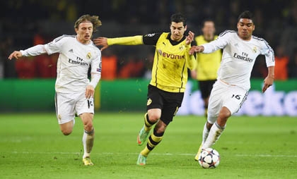 Lý giải nguyên nhân Real Madrid bị Dortmund 'củ hành' suốt 90 phút