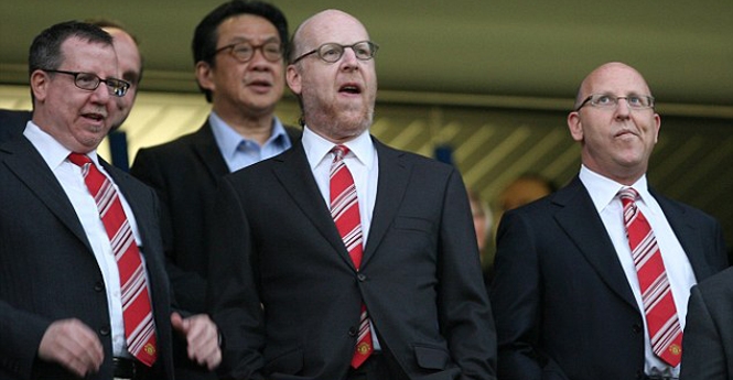 Man Utd tổ chức họp khẩn chuẩn bị bổ nhiệm Louis van Gaal?