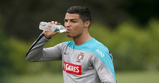 Cris Ronaldo bị loại khỏi trận giao hữu với tuyển Mexico