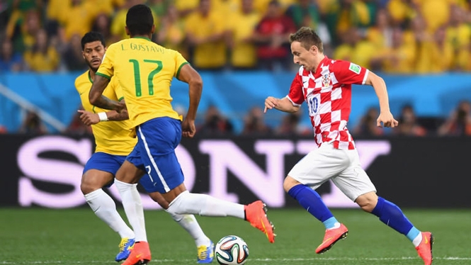 Video World Cup 2014: Màn trình diễn của Luka Modric trong trận gặp Brazil