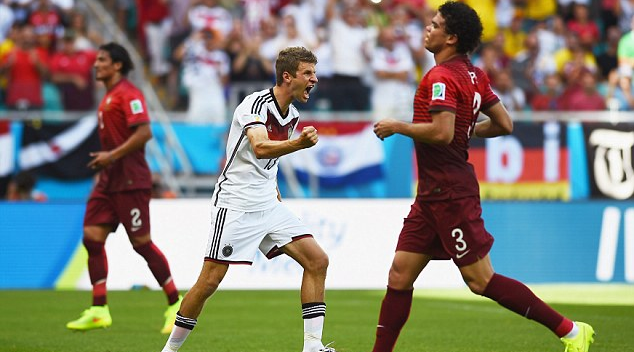 Lập hat-trick, Thomas Muller đạt hiệu suất tốt nhất lịch sử World Cup