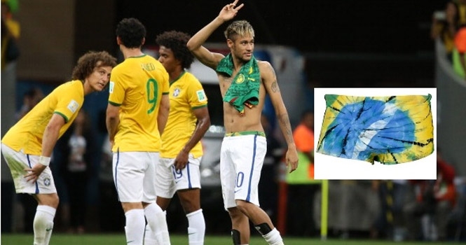 Khoe quần lót, Neymar đối mặt với lệnh cấm thi đấu của FIFA