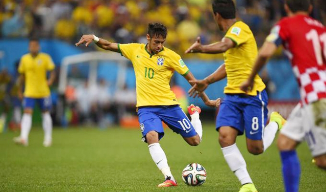 Video World Cup 2014: Tốp 5 bàn thắng đẹp nhất bảng A