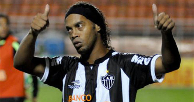 Chuyển Nhượng 29/7: Ronaldinho sẽ tới Premier League mùa tới?