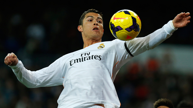 VIDEO: Màn trình diễn hoàn hảo của Ronaldo trong tháng 9