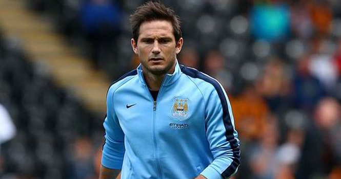 Frank Lampard muốn ở lại Man City