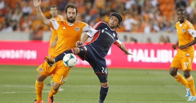 Lee Nguyễn lại sắm vai người hùng, lọt top 4 ghi bàn tại MLS