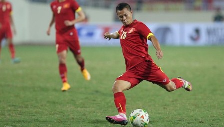 Top 10 bàn thắng đẹp nhất vòng bảng AFF Cup: Vinh danh 'siêu phẩm' của Thành Lương