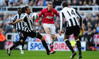 Rooney yêu cầu đồng đội thận trọng trước Newcastle