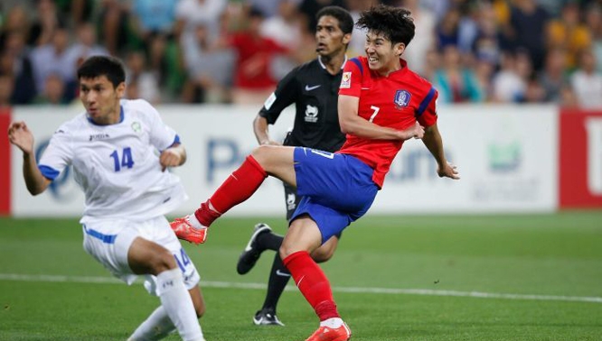 Video clip bàn thắng: Hàn Quốc 2-0 Uzbekistan (Tứ kết Asian Cup 2015)