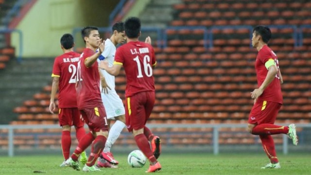VIDEO: Thanh Bình lập hat-trick 5-0 cho U23 Việt Nam