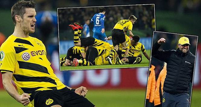 Dortmund nhọc nhằn có mặt ở bán kết Cúp QG Đức