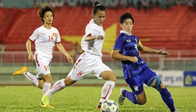 Video clip bàn thắng: Nữ Việt Nam 1-2 Nữ Thái Lan (Bán kết AFF Cup 2015)