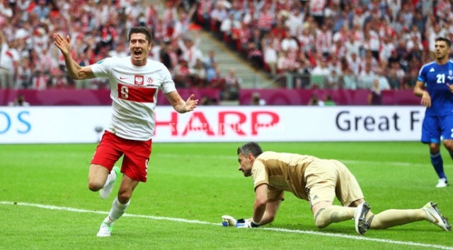 Video bóng đá: Ba Lan vs Hy Lạp (Giao hữu Quốc tế)