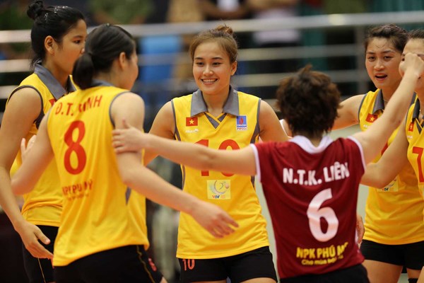 Tập trung đội tuyển bóng chuyền nữ Việt Nam tham dự VTV Cup 2015