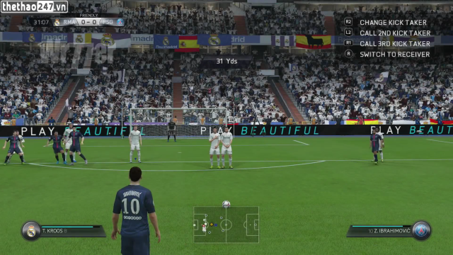 VIDEO: Hướng dẫn kỹ thuật sút phạt kiểu Knuckleball như Ronaldo trong FIFA 16