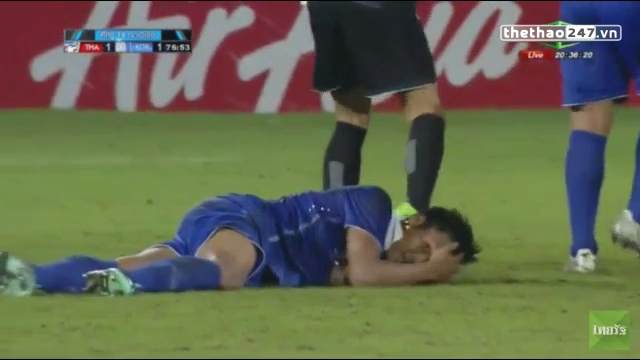 VIDEO: Cầu thủ Thái Lan tái hiện pha ăn vạ thô thiển của Busquets