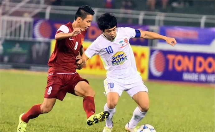 VIDEO: Công Phượng solo ghi bàn đẳng cấp vào lưới U21 Việt Nam