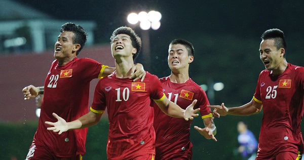 Cầu thủ đầu tiên chia tay U23 Việt Nam vì chấn thương