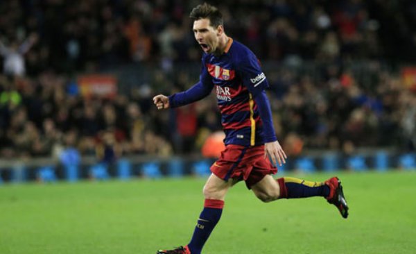 VIDEO: Cú đúp bàn thắng đẳng cấp của Messi vào lưới Espanyol