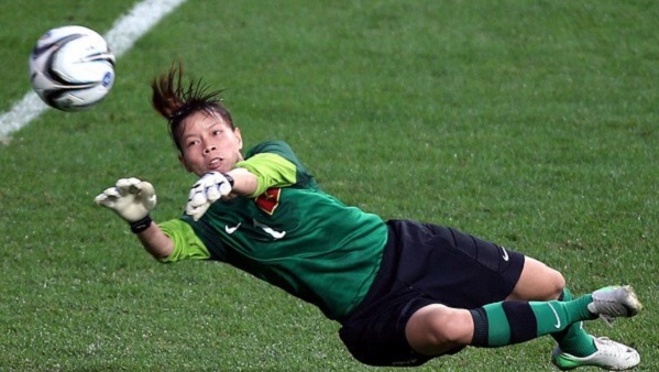 Báo chí quốc tế khen ngợi nữ thủ môn ĐT Việt Nam