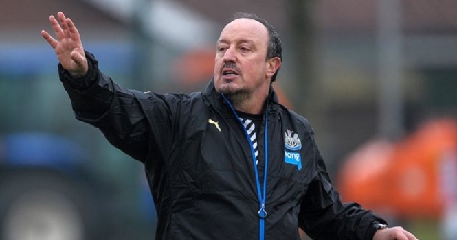 Rafa Benitez bất lực nhìn Newcastle “trôi dần” khỏi EPL