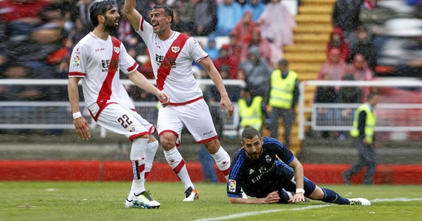 Real Madrid trả giá đắt cho trận thắng Vallecano