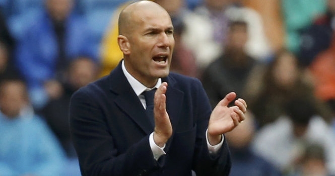 HLV Zidane lần đầu được vinh danh
