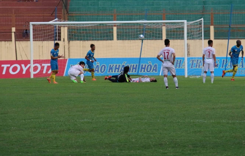 S. Khánh Hòa dễ dàng đè bẹp Hoàng Anh Gia Lai