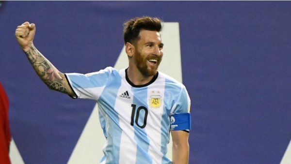VIDEO: Siêu phẩm của Messi và top 10 bàn thắng đẹp Copa America 2016