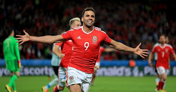 Xứ Wales lọt vào bán kết EURO 2016 sau màn lội ngược dòng trước Bỉ