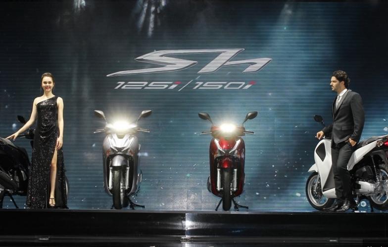 Honda SH 2017: “Vua xe ga” Việt Nam ra mắt nhiều tính năng mới