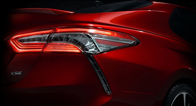 Hé lộ hình ảnh cực chất của Toyota Camry 2018 sắp ra mắt